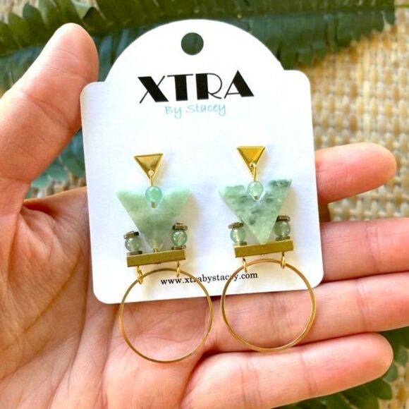 Sibylla Hoop Earring  - Picture 3 of 6